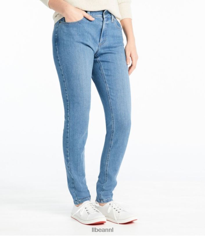 l_l_bean_vrouwen_beanflex_jeans_licht_indigo_kleding_vt0644837.jpg L.L.Bean vrouwen Beanflex-jeans licht indigo kleding VT0644837 - Image 1