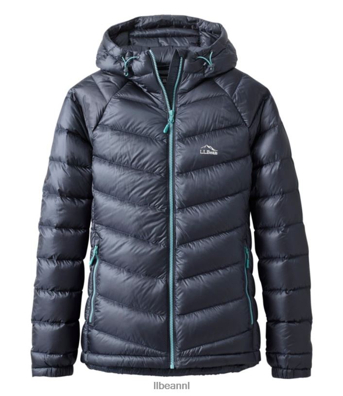 l_l_bean_vrouwen_ultralicht_850_donsjack_met_capuchon_koolstof_marine_bovenkleding_vt0645080.jpg L.L.Bean vrouwen ultralicht 850 donsjack met capuchon koolstof marine bovenkleding VT0645080 - Image 1